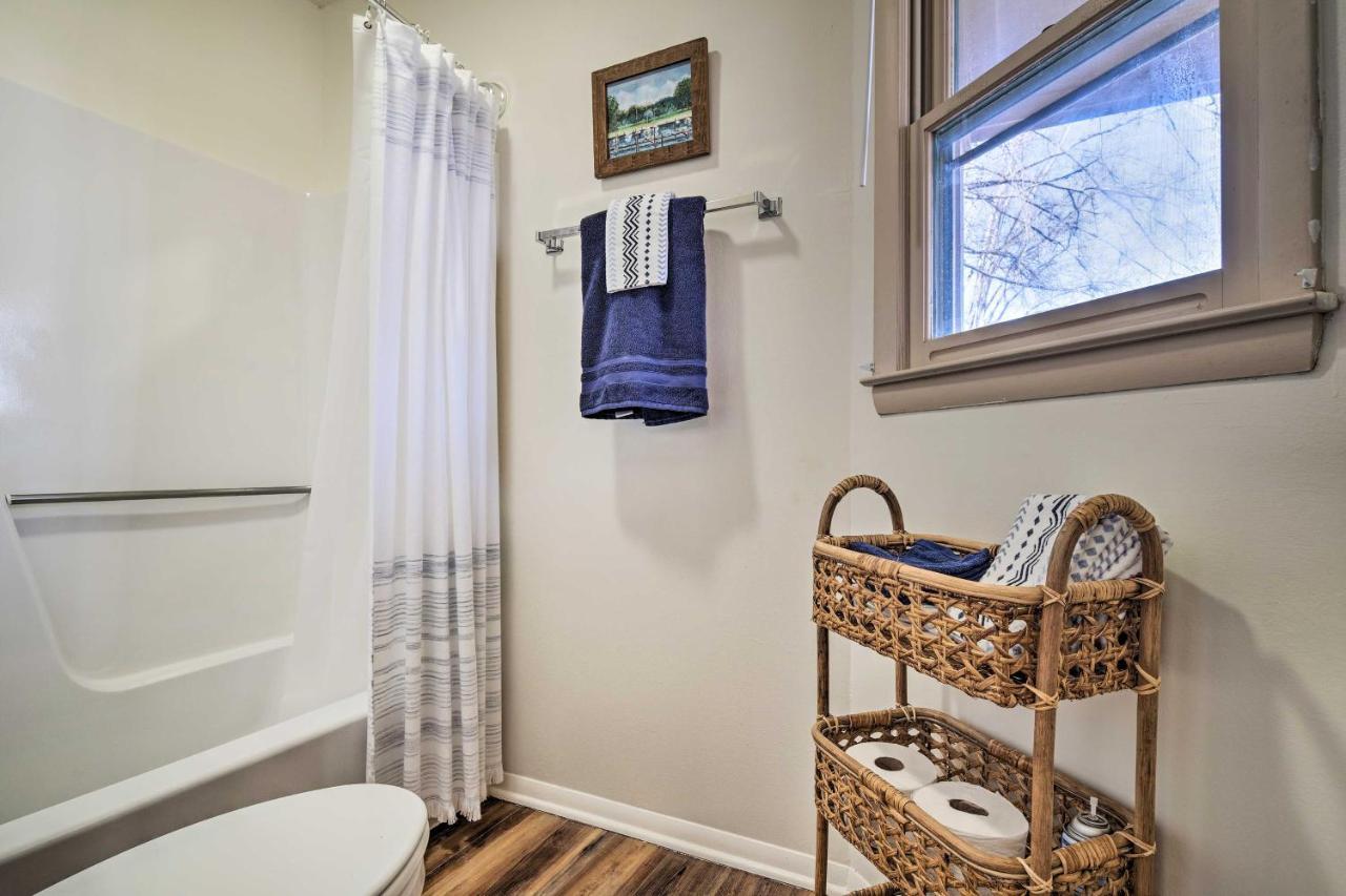 Lake Lure Studio With Private Balcony And Pool Access! Экстерьер фото
